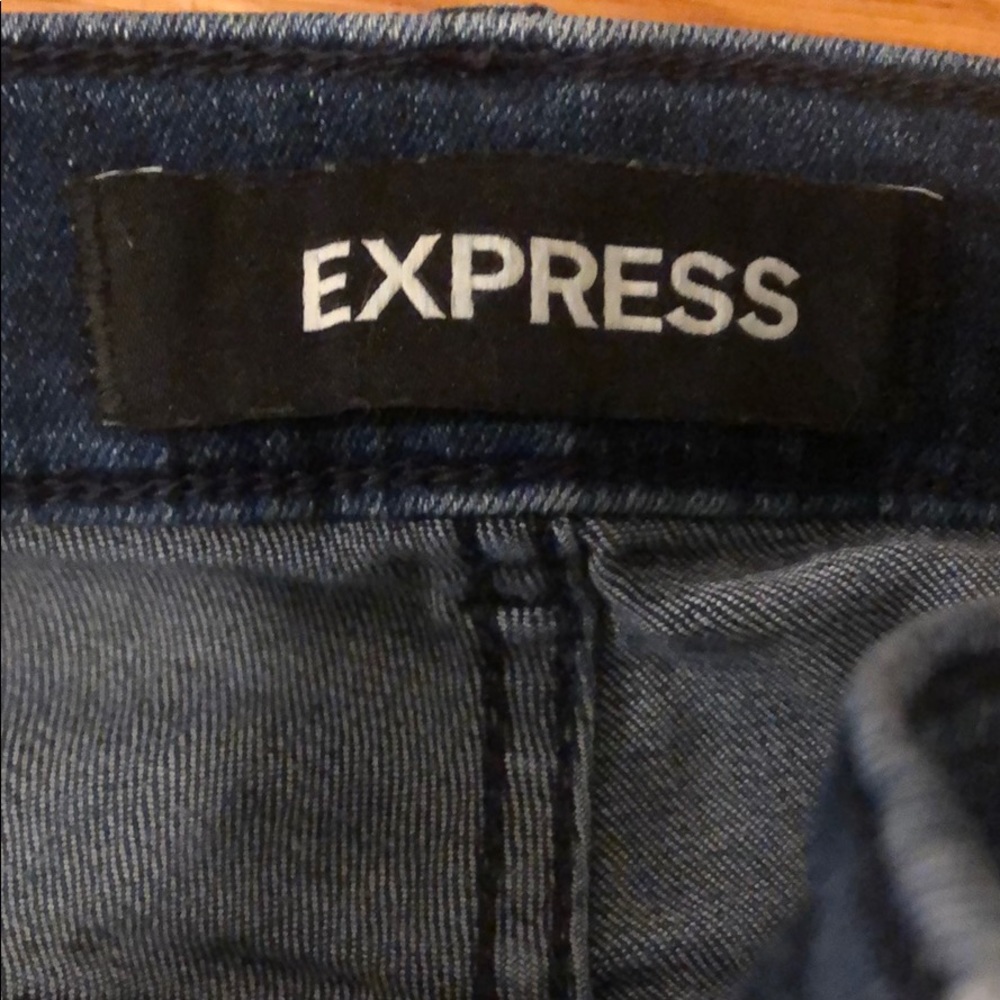 High Waisted Ripped Denim - Picture 3 of 4